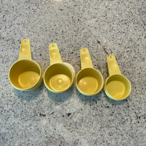 Vintage Tupperware Measuring Cups - Picture 2 of 6